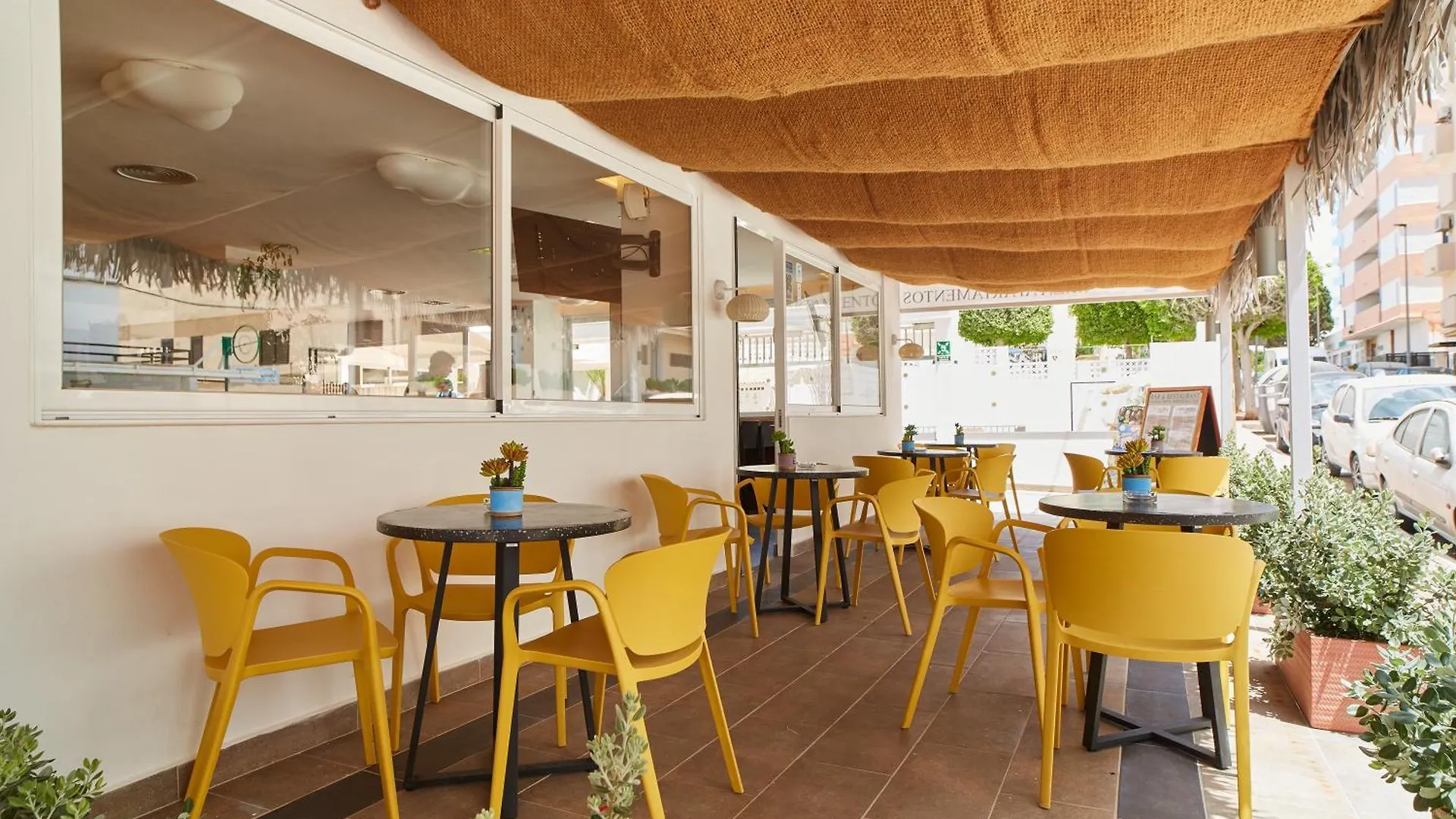 Apartamentos Mar I Vent (Adults Only) Sant Antoni de Portmany 0*,  Espanha